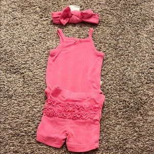 Milkberry Baby Girl Pink Onesie and Ruffle Shorts Set with Bow Size 0-3M